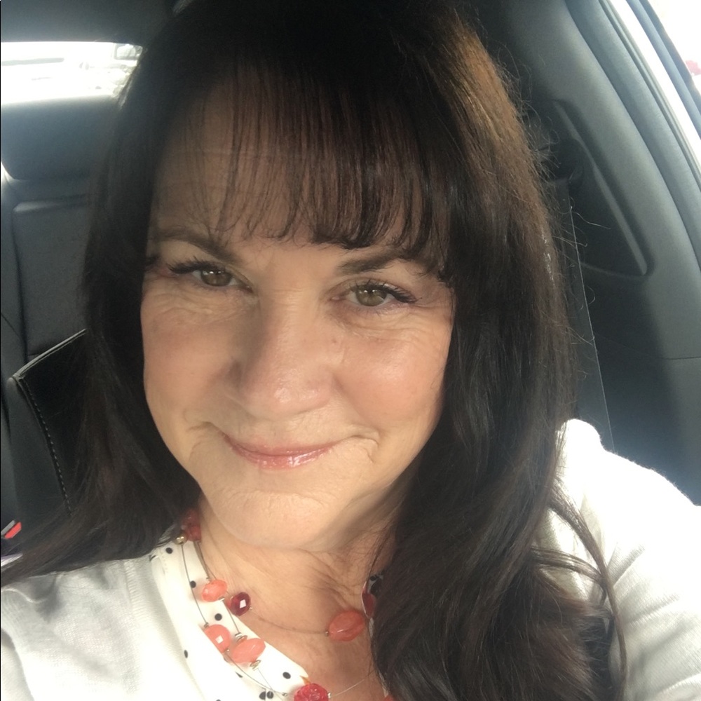 Meet your Posher, Tara